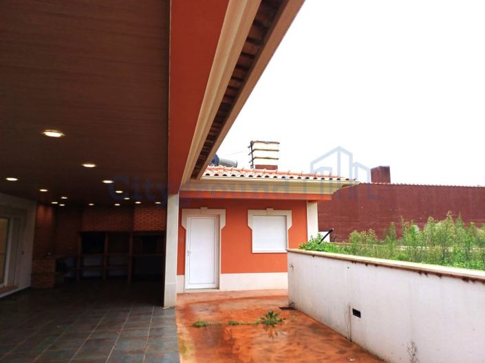 Image No.22-7 Bed House for sale