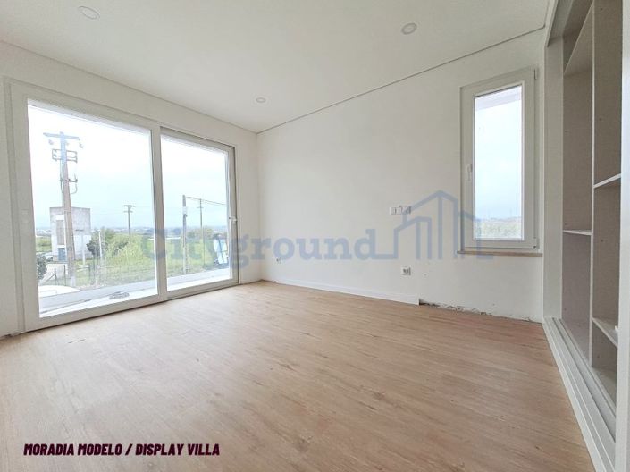 Image No.11-Maison de 4 chambres à vendre à Peniche