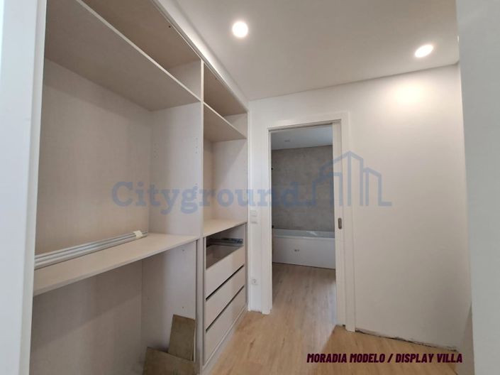 Image No.8-Maison de 4 chambres à vendre à Peniche