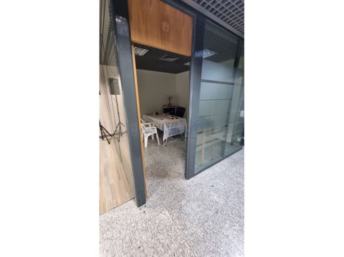 Image No.25-Commercial for sale