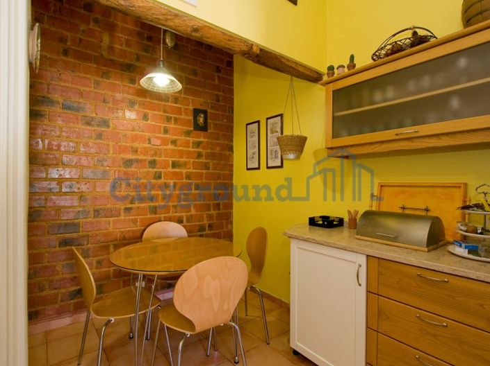 Image No.33-6 Bed Apartment for sale