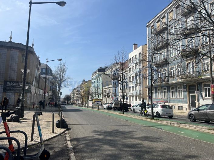 Image No.36-6 Bed Apartment for sale