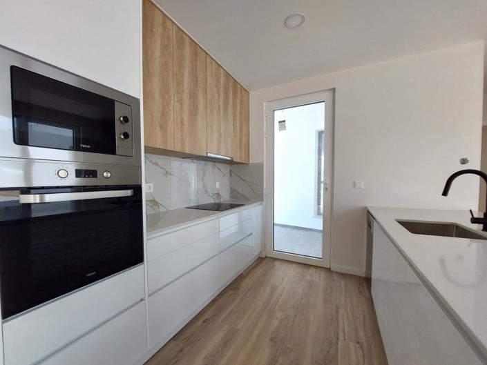 Image No.12-Villa de 4 chambres à vendre à Caldas da Rainha