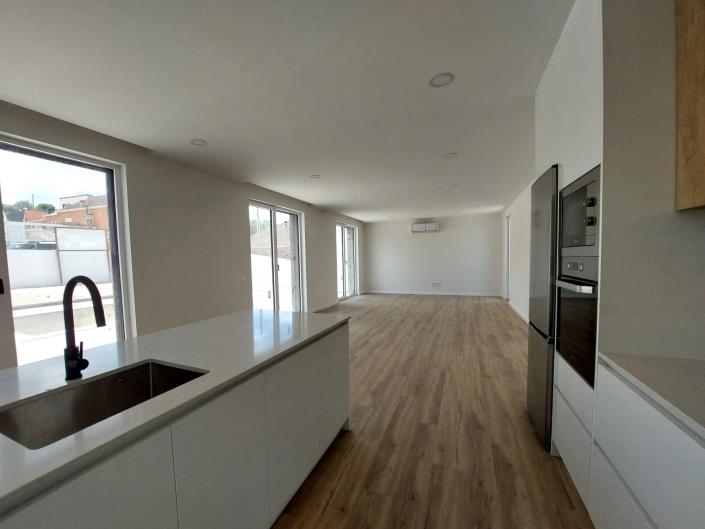 Image No.15-Villa de 4 chambres à vendre à Caldas da Rainha