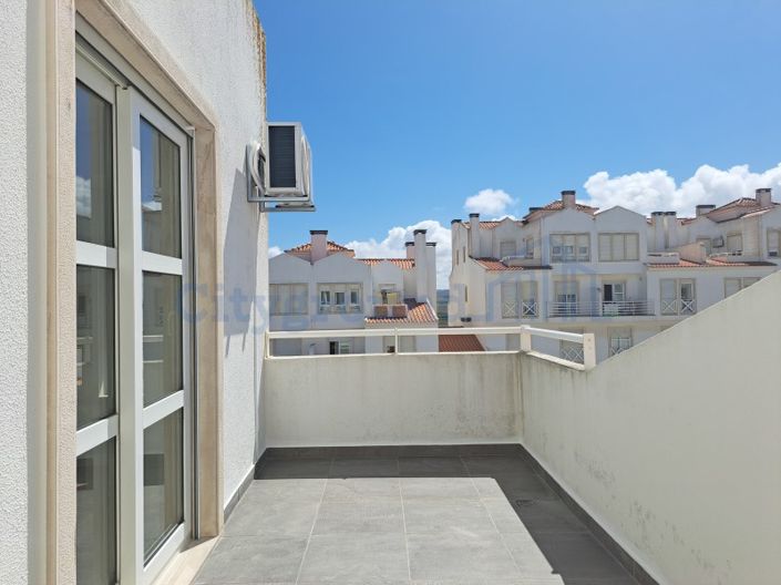 Image No.11-3 Bed Apartment for sale