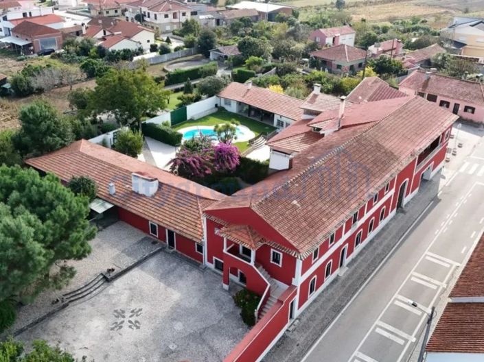 Image No.1-10 Bed Farmhouse for sale