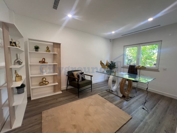 Image No.13-4 Bed House for sale