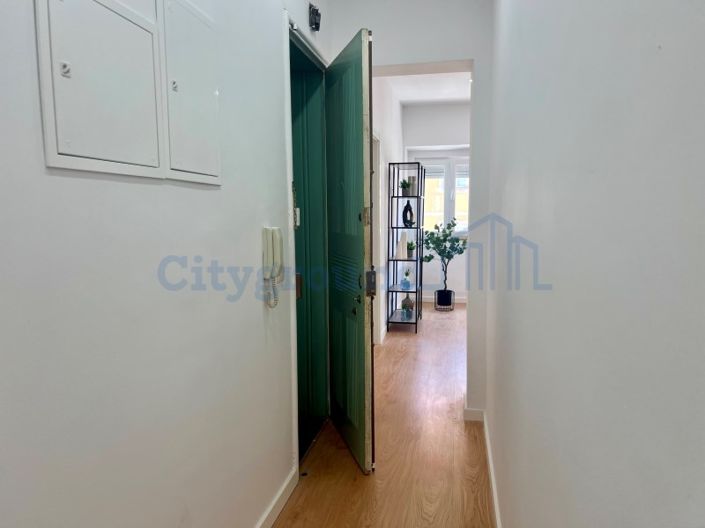 Image No.20-3 Bed Apartment for sale