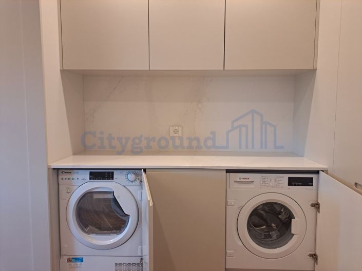 Image No.8-3 Bed Apartment for sale