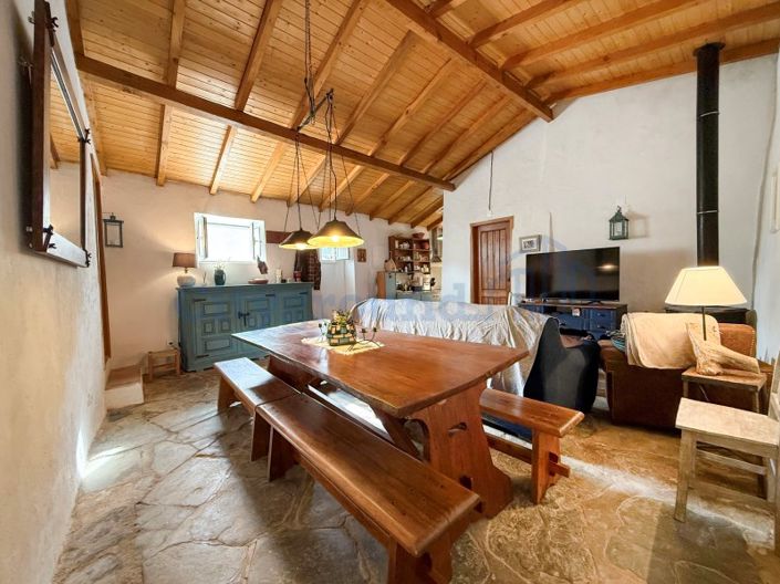 Image No.7-3 Bed House for sale