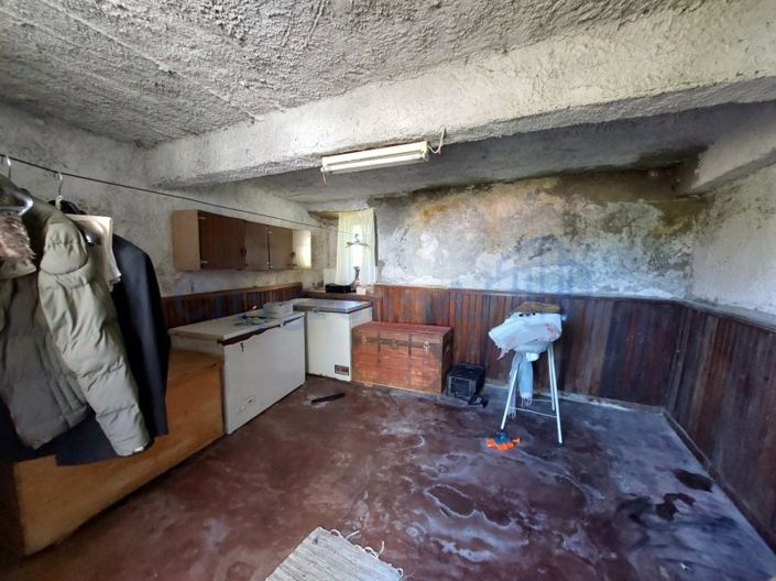 Image No.22-3 Bed House for sale