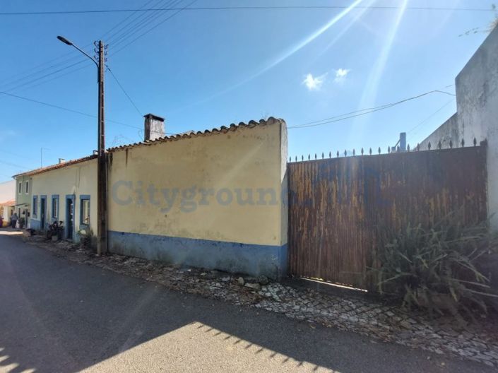 Image No.6-3 Bed House for sale