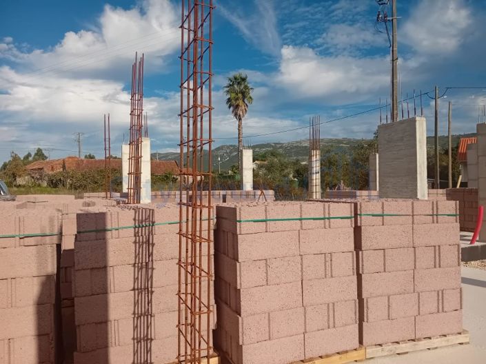 Image No.12-3 Bed House for sale