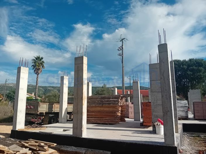 Image No.21-3 Bed House for sale