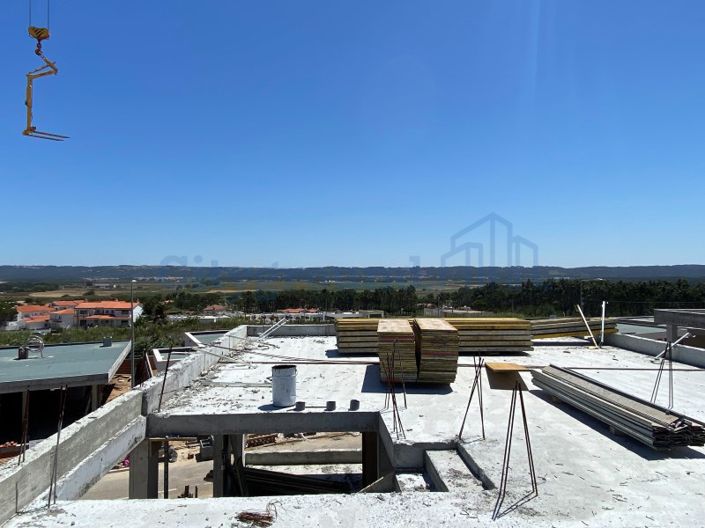 Image No.11-3 Bed House for sale