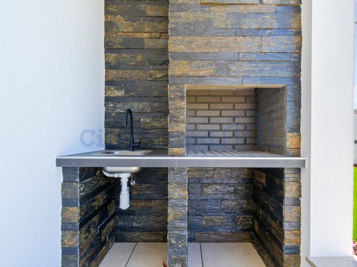 Image No.27-3 Bed House for sale