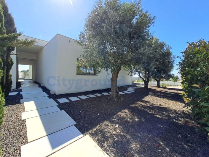 Image No.2-Maison de 4 chambres à vendre à Peniche