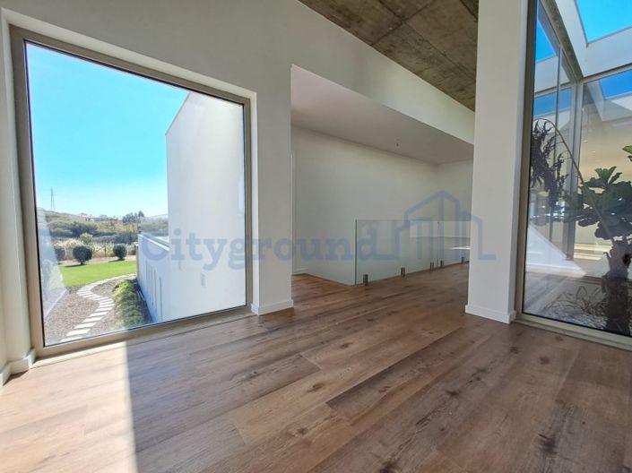 Image No.5-Maison de 4 chambres à vendre à Peniche