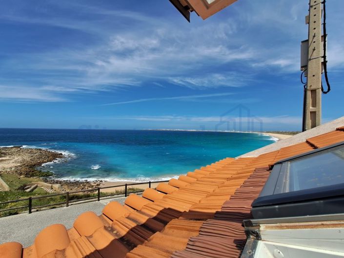 Image No.1-3 Bed House for sale