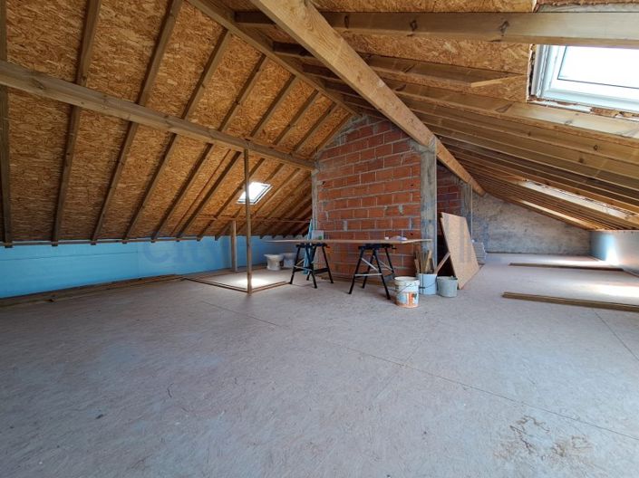 Image No.12-3 Bed House for sale