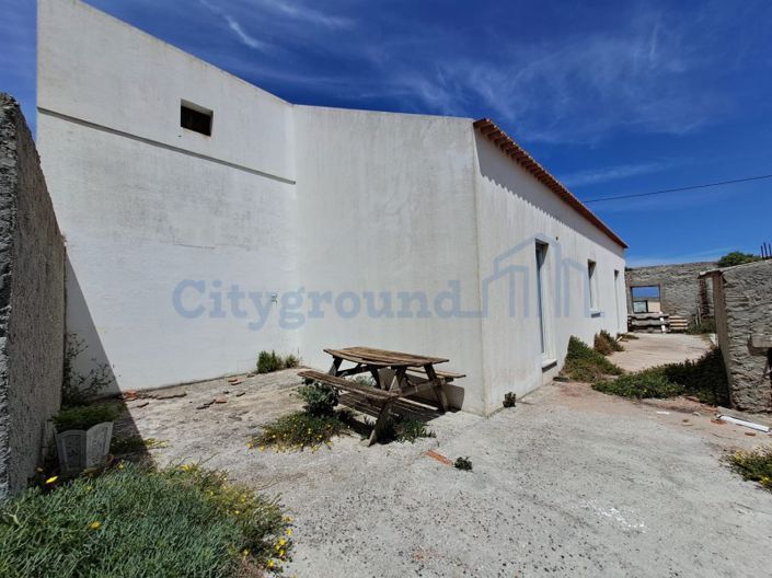 Image No.15-3 Bed House for sale