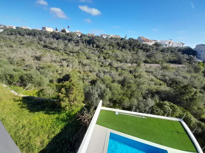 Image No.21-3 Bed Semi-Detached for sale