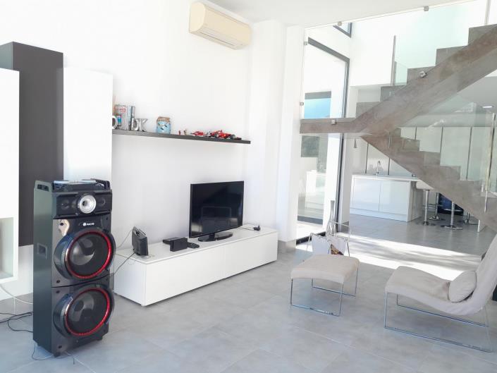 Image No.12-3 Bed Semi-Detached for sale