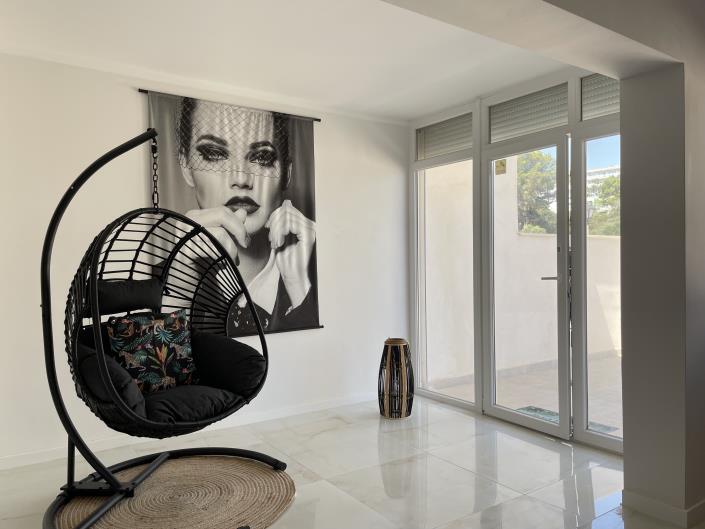 Image No.7-2 Bed Apartment for sale