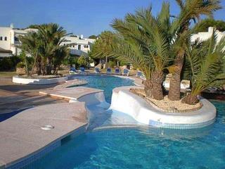 Image No.1-4 Bed Villa for sale