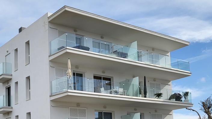 Image No.3-2 Bed Apartment for sale