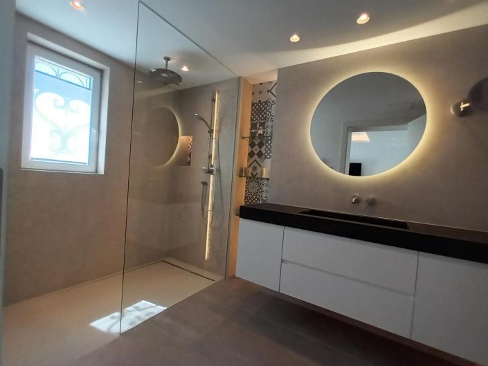 Image No.22-8 Bed House/Villa for sale