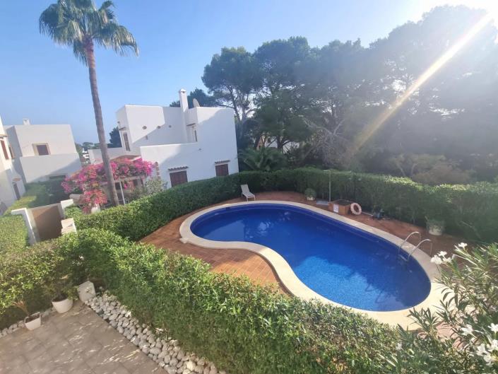 Image No.17-Jumelé de 4 chambres à vendre à Cala Egos