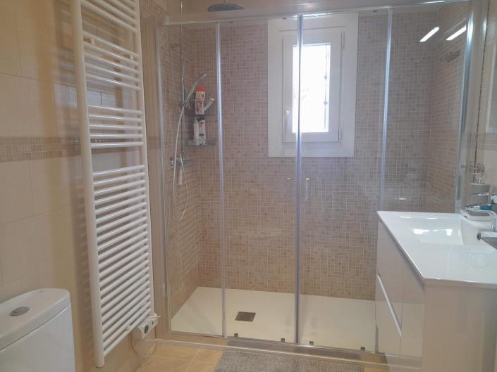 Image No.9-Jumelé de 4 chambres à vendre à Cala Egos