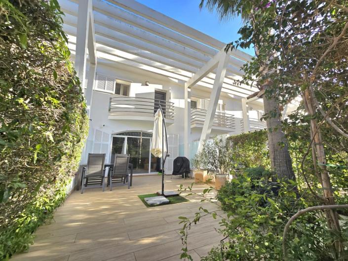 Image No.9-3 Bed Villa / Detached for sale