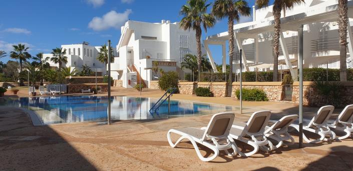 Image No.3-3 Bed Villa / Detached for sale