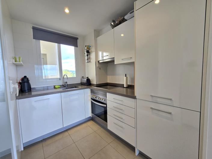 Image No.6-2 Bed Apartment for sale