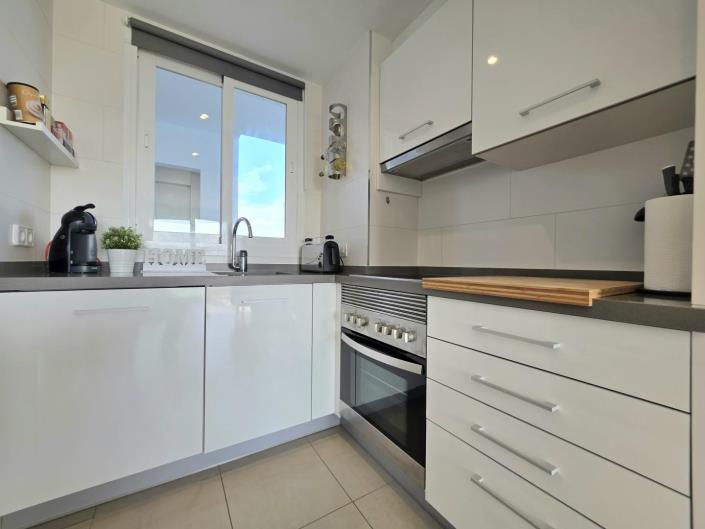 Image No.8-2 Bed Apartment for sale