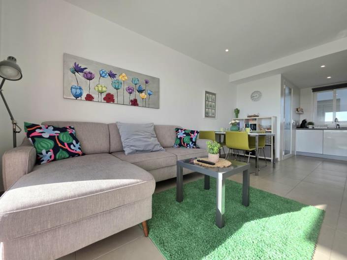 Image No.18-2 Bed Apartment for sale