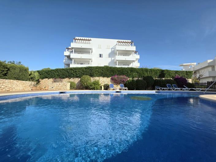 Image No.21-2 Bed Apartment for sale