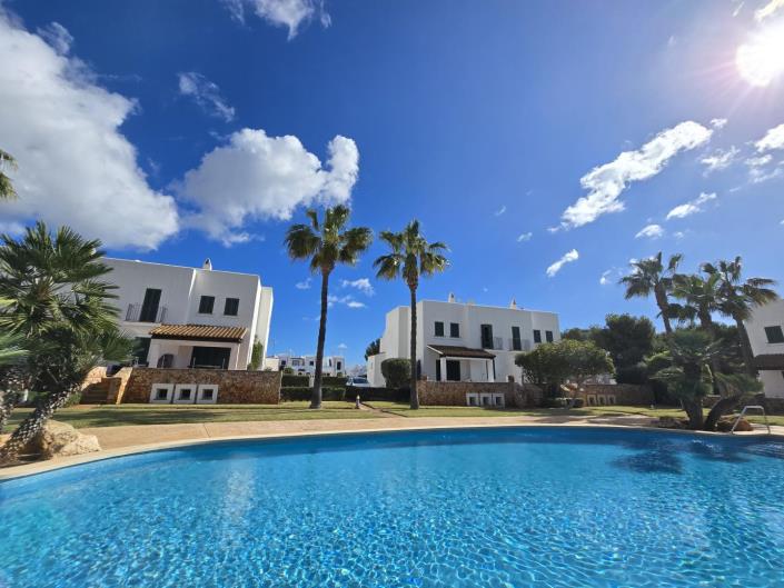 Image No.17-Jumelé de 3 chambres à vendre à Cala Egos