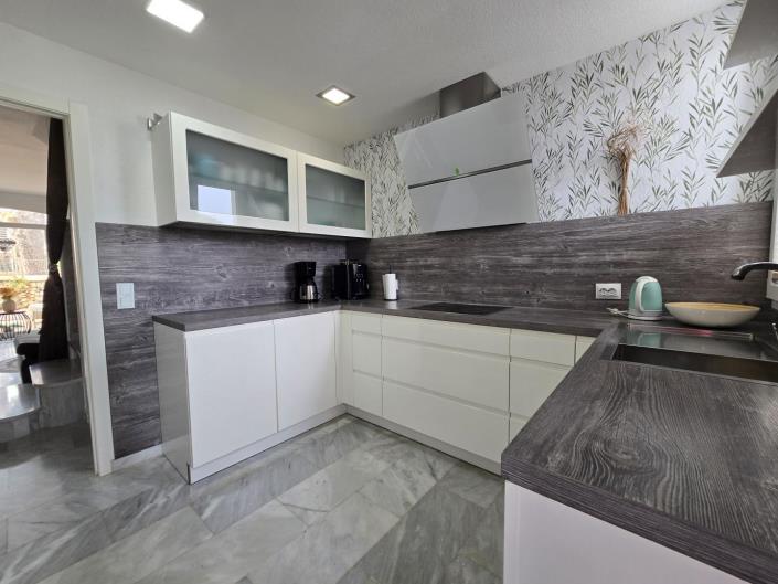 Image No.7-3 Bed Semi-Detached for sale