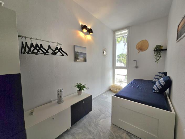 Image No.14-3 Bed Semi-Detached for sale