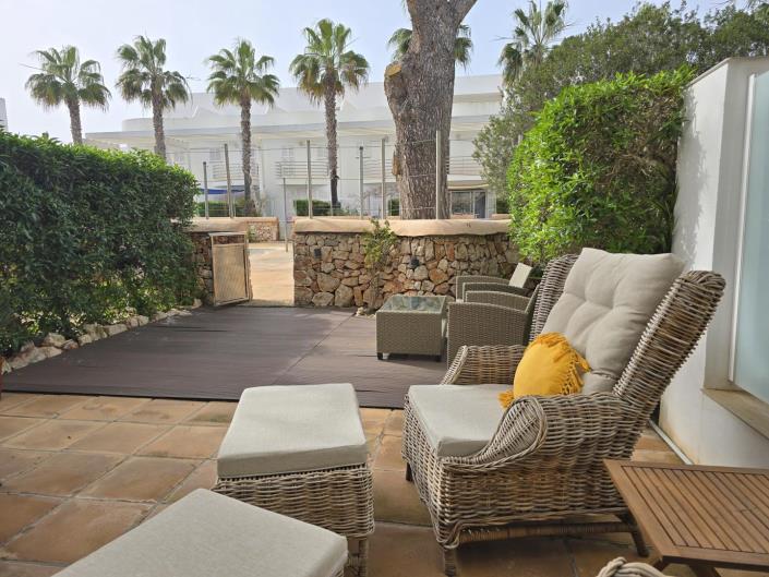 Image No.17-3 Bed Semi-Detached for sale