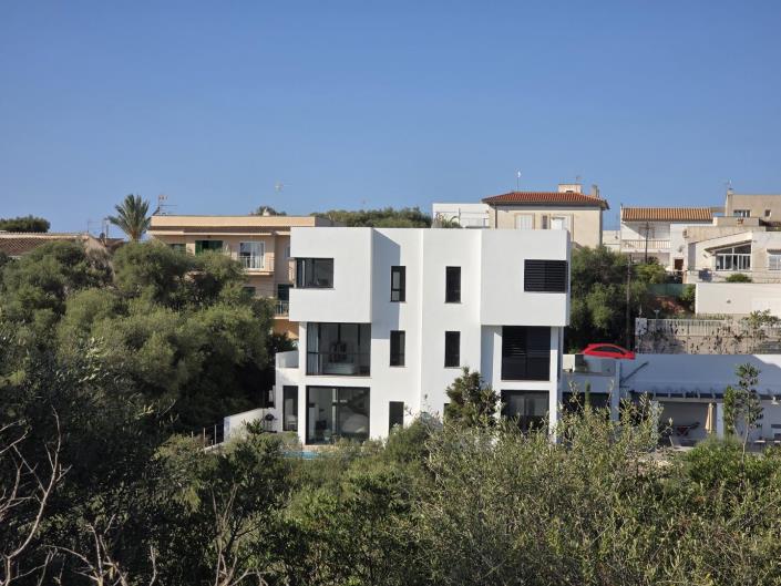 Image No.32-3 Bed Villa for sale