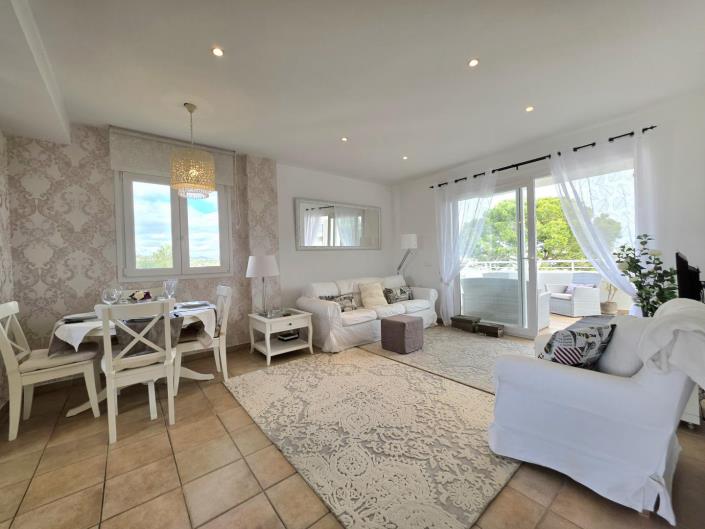 Image No.3-2 Bed Apartment for sale