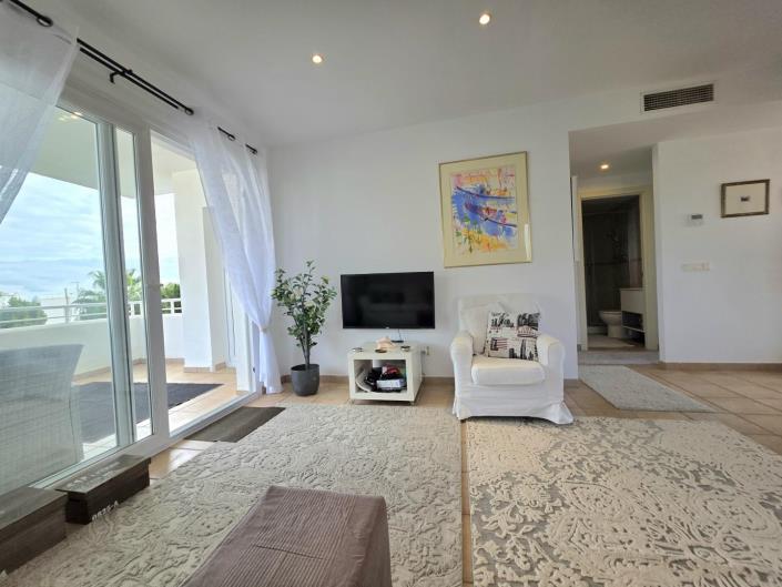 Image No.11-2 Bed Apartment for sale