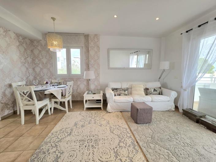 Image No.4-2 Bed Apartment for sale