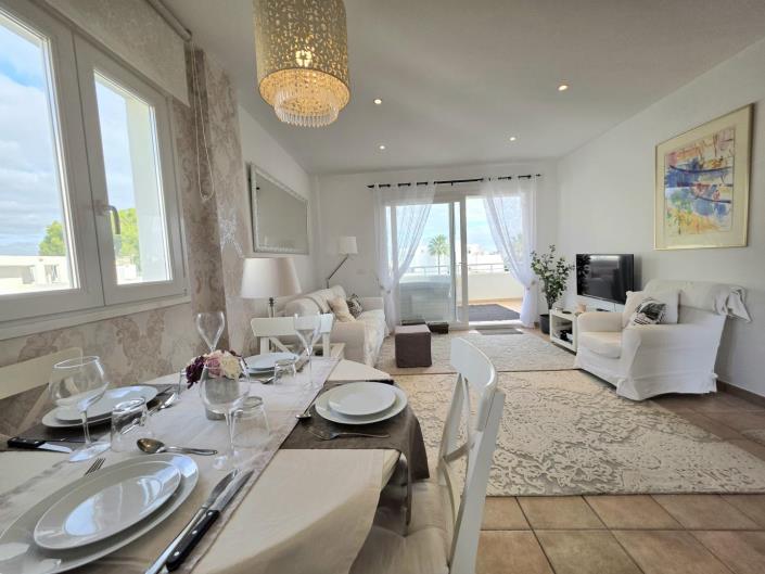 Image No.10-2 Bed Apartment for sale