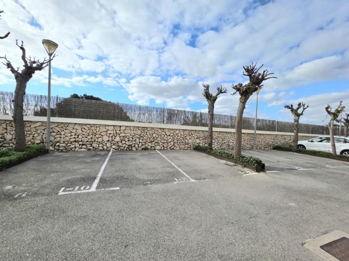 Image No.25-2 Bed Apartment for sale