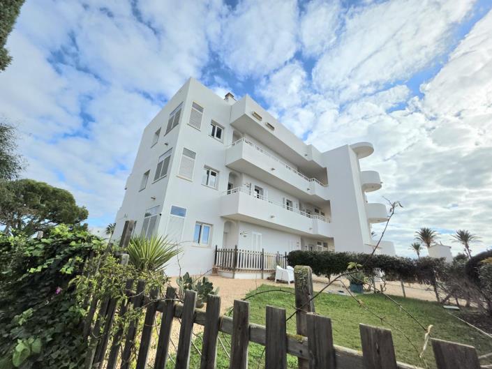 Image No.26-2 Bed Apartment for sale